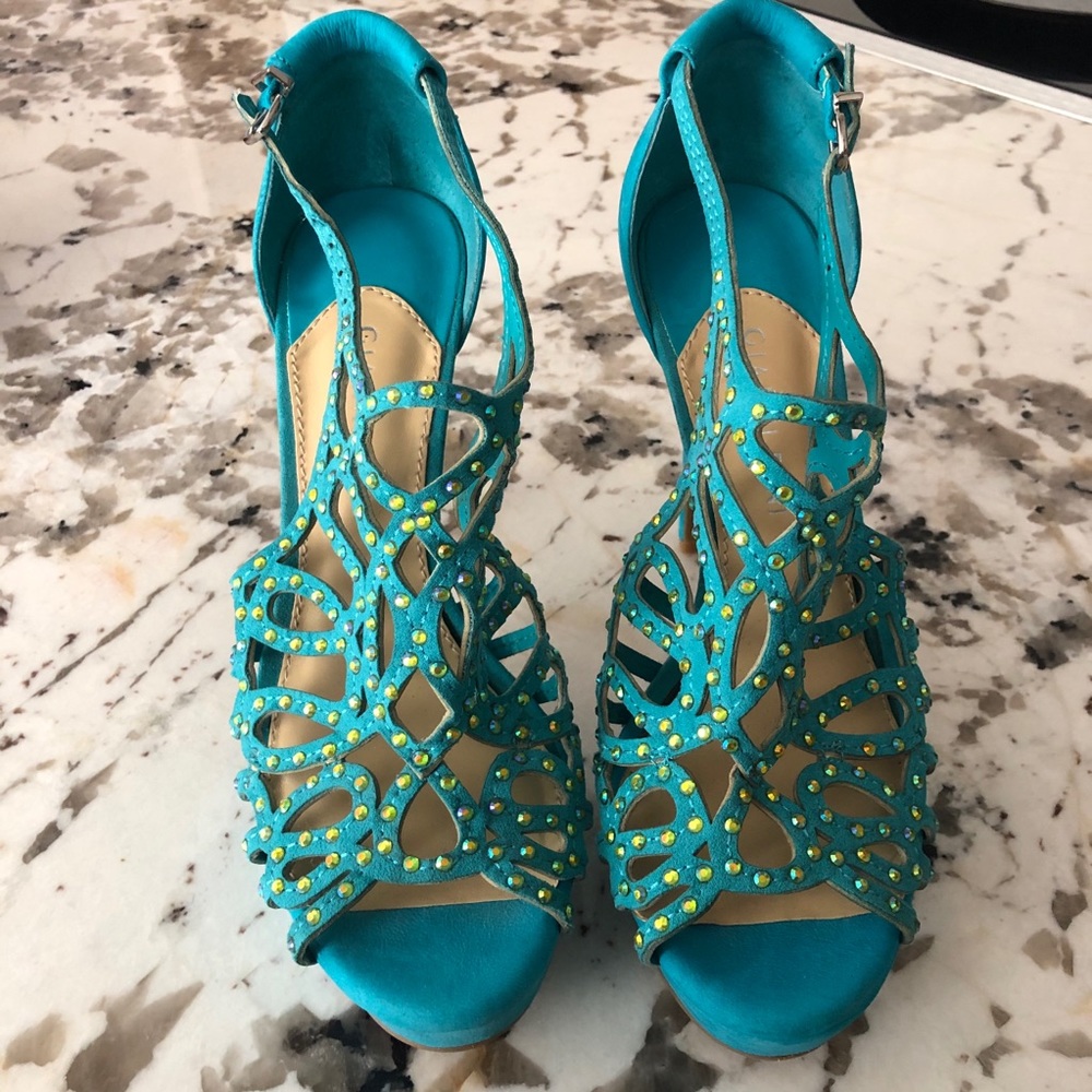 Gianni Bini Blue Heels